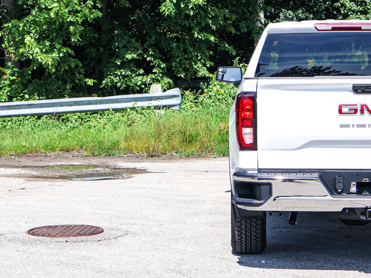 2026 GMC Sierra 1500 PRO Photo