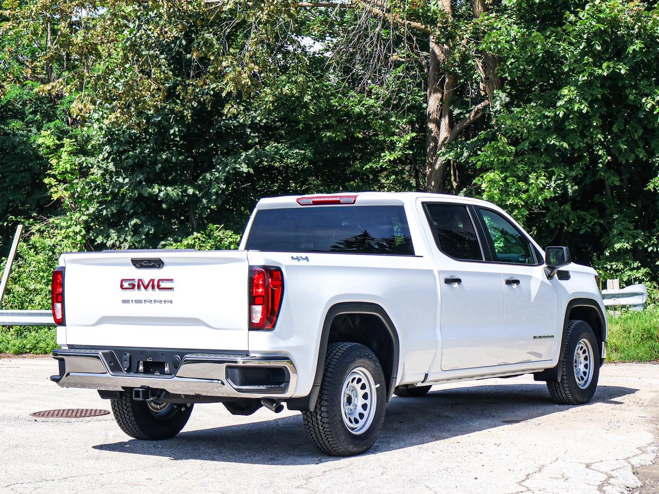 2026 GMC Sierra 1500 PRO Photo