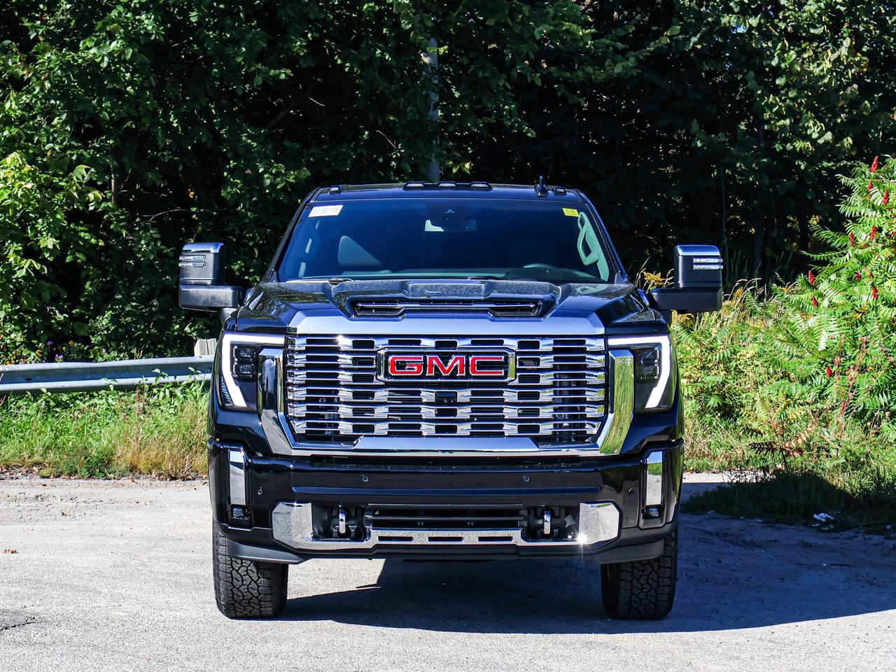 2026 GMC Sierra 3500HD Denali Photo