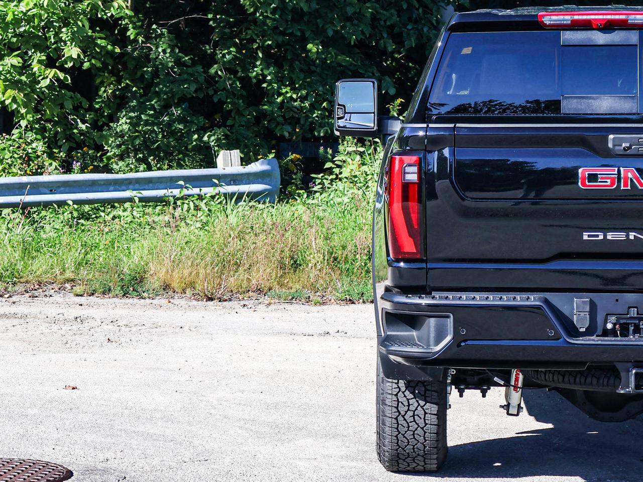 2026 GMC Sierra 3500HD Denali Photo