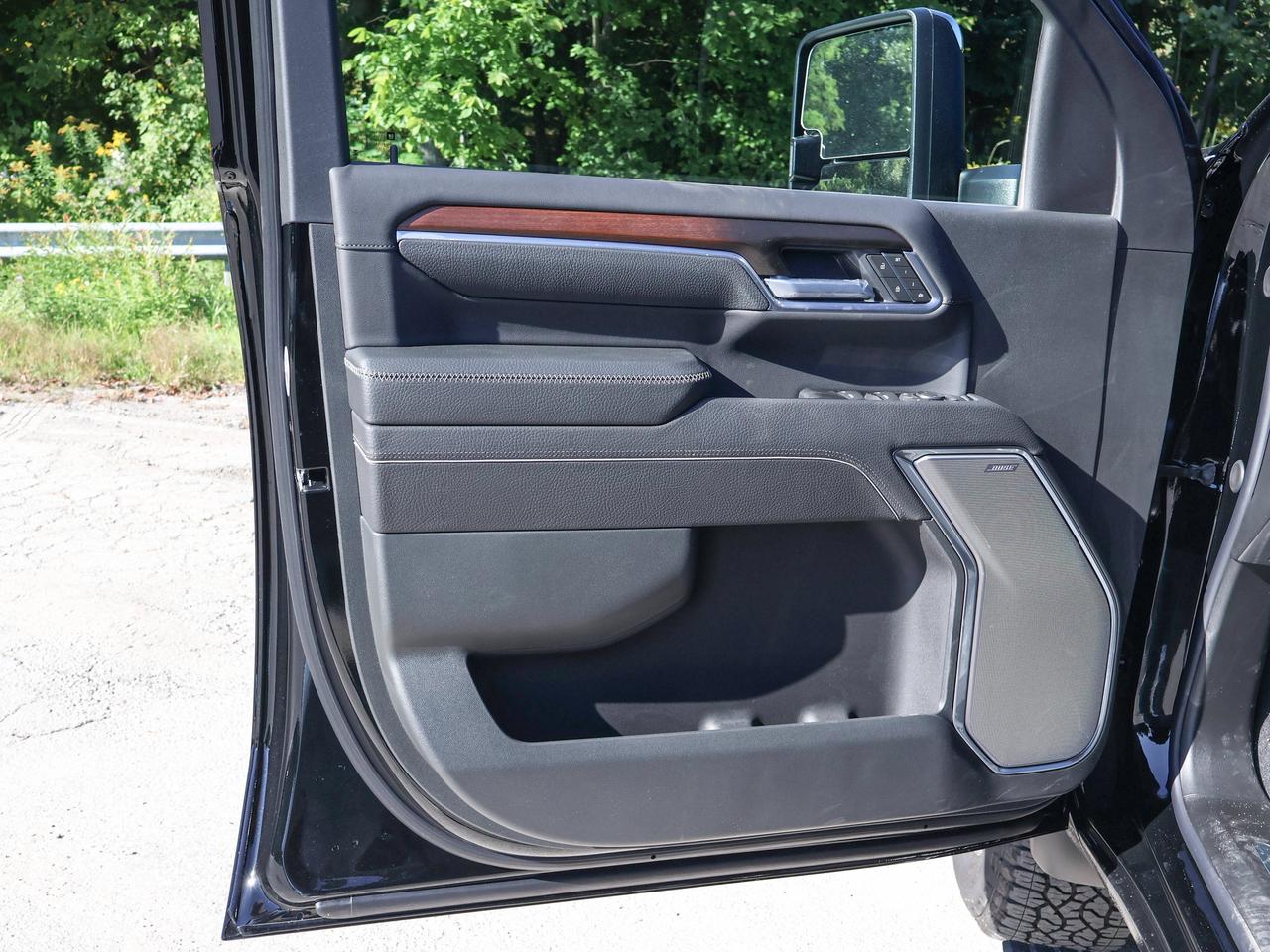 2026 GMC Sierra 3500HD Denali Photo