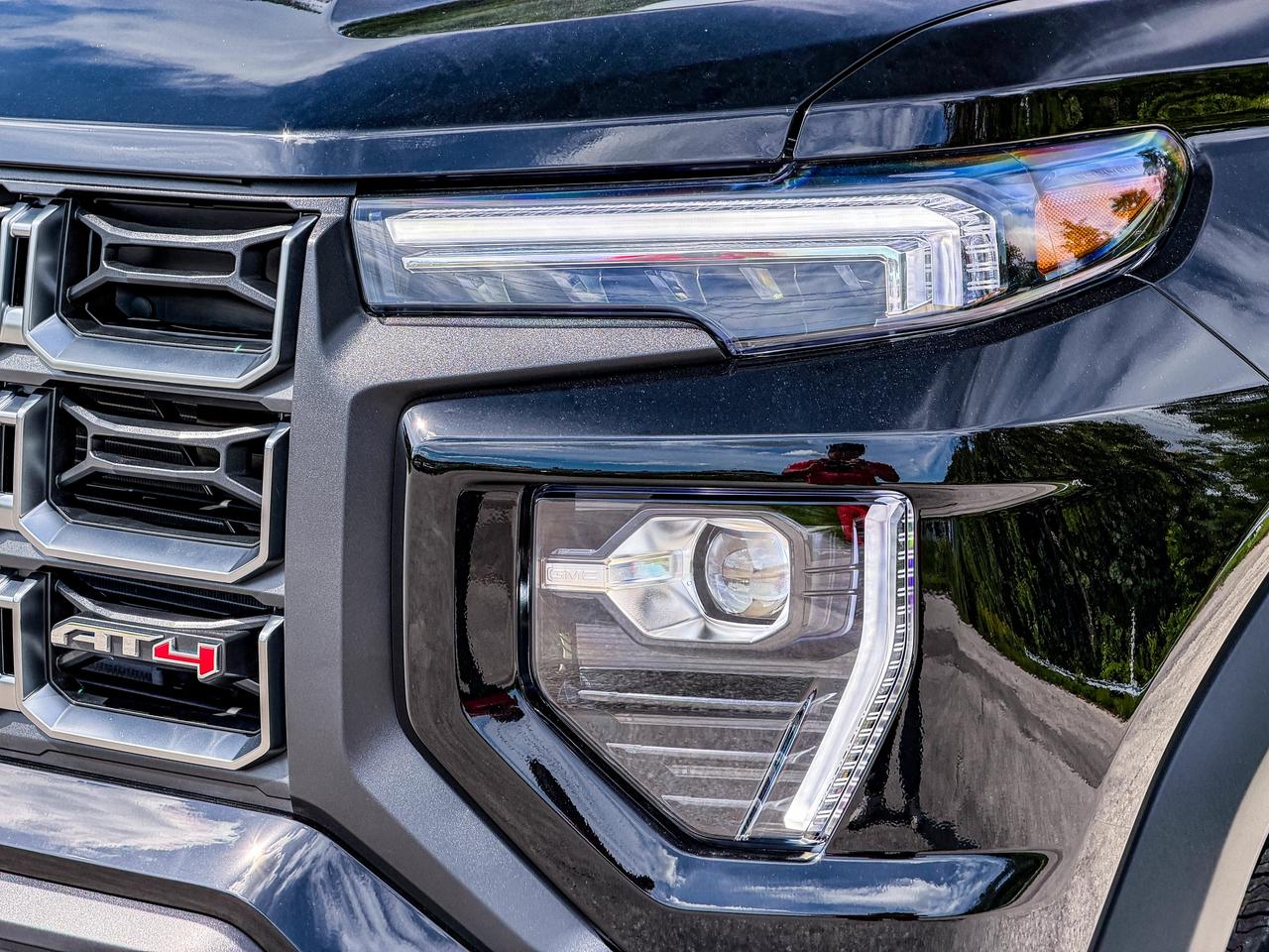 2026 GMC Canyon AT4 Photo