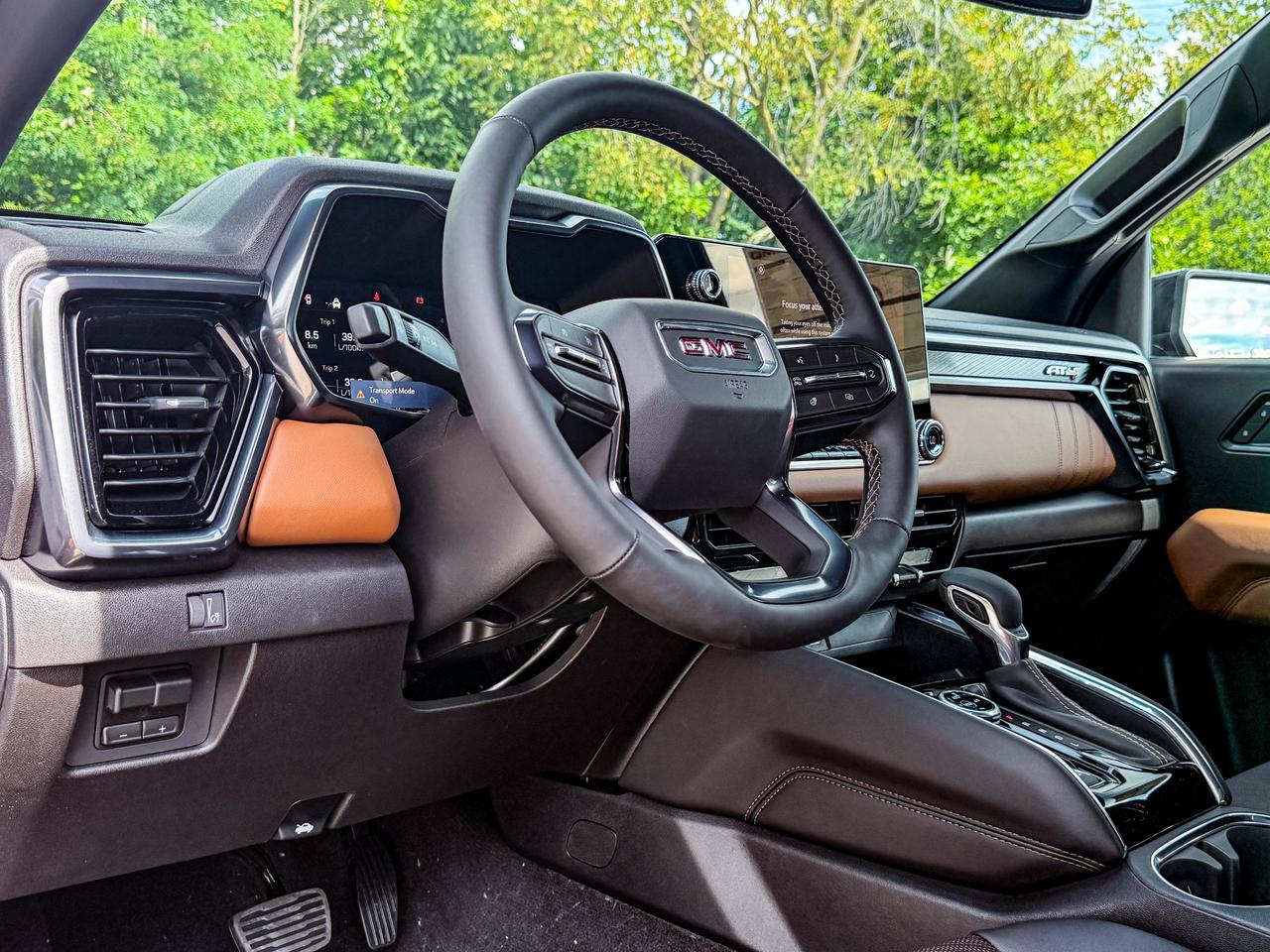 2026 GMC Canyon AT4 Photo