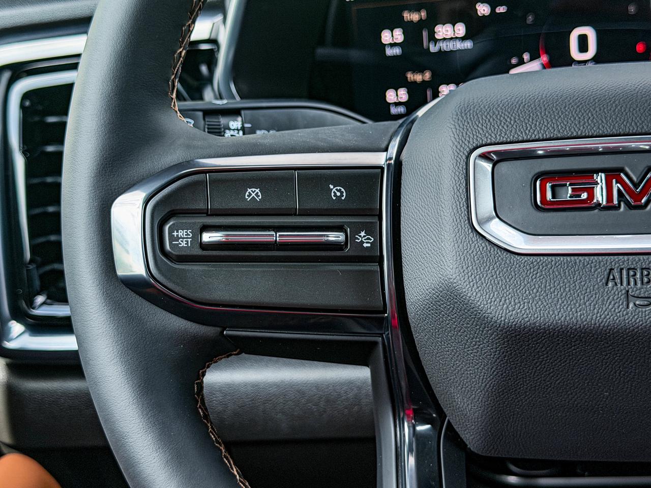 2026 GMC Canyon AT4 Photo