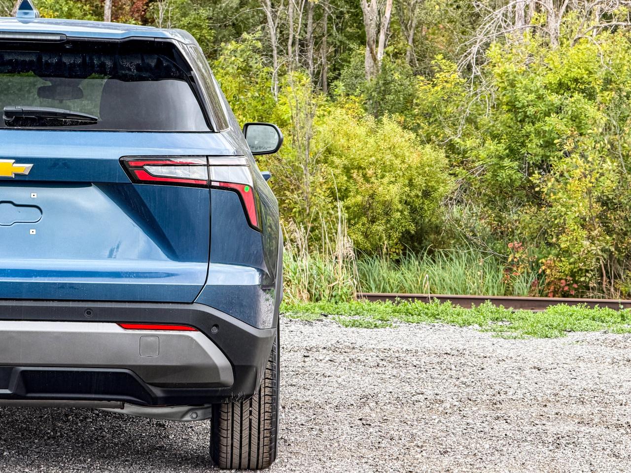 2027 Chevrolet Equinox AWD LT Photo