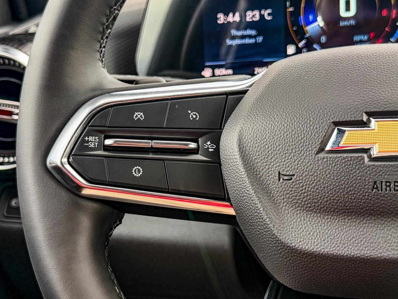 2027 Chevrolet Equinox AWD LT Photo