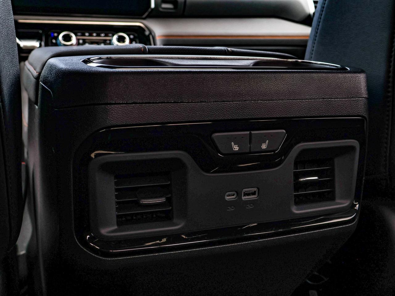 2026 GMC Sierra 1500 AT4 Photo
