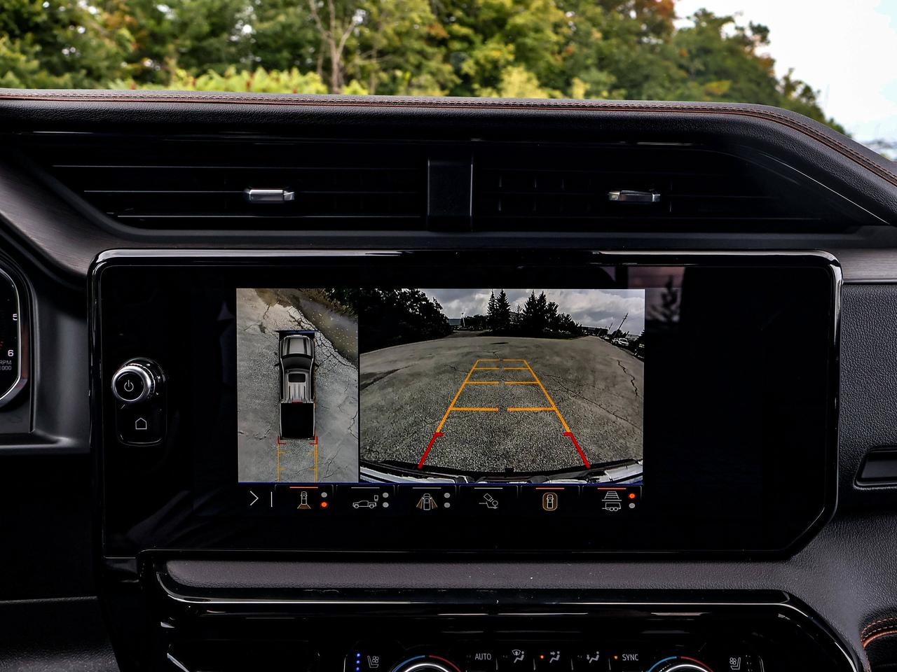 2026 GMC Sierra 1500 AT4 Photo