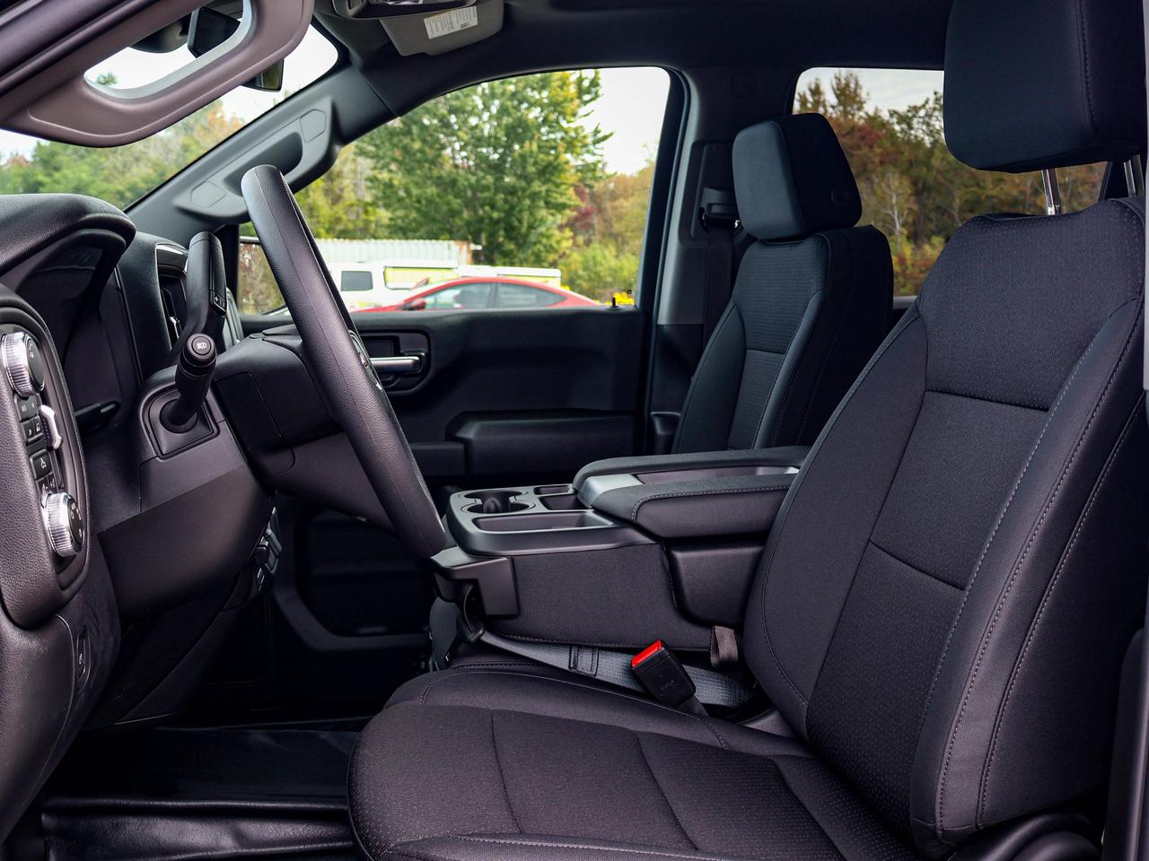 2026 GMC Sierra 1500 PRO Photo