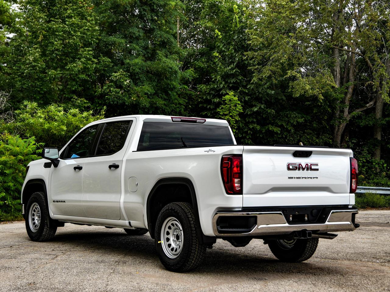 2026 GMC Sierra 1500 PRO Photo