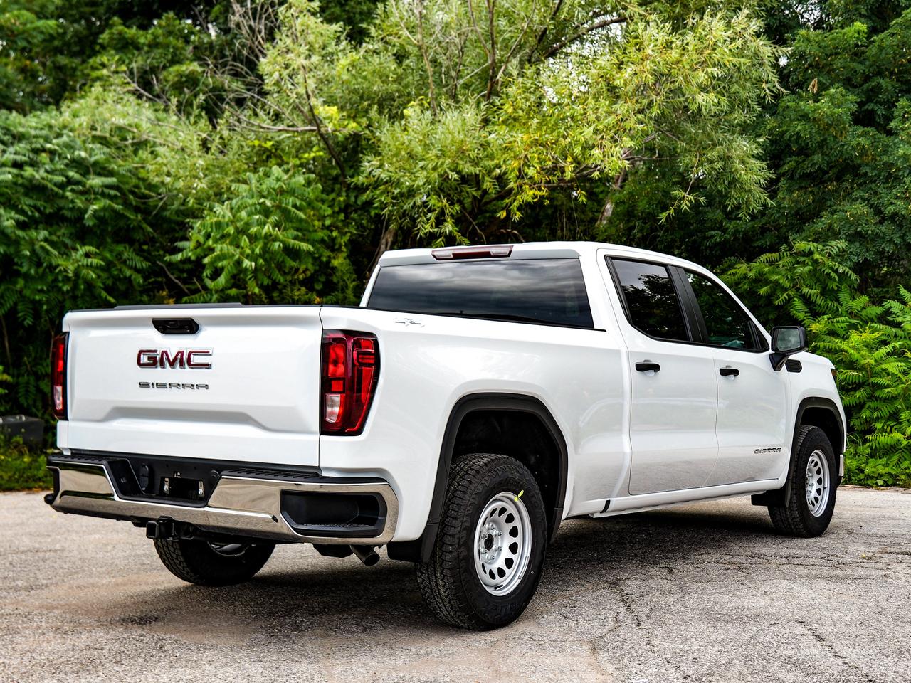 2026 GMC Sierra 1500 PRO Photo