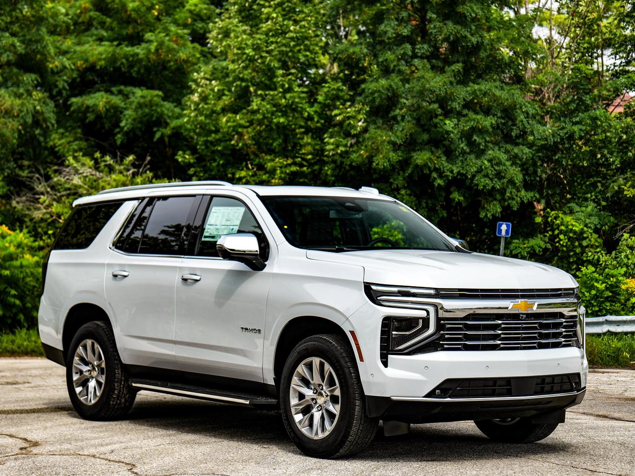 2026 Chevrolet Tahoe Premier Photo5