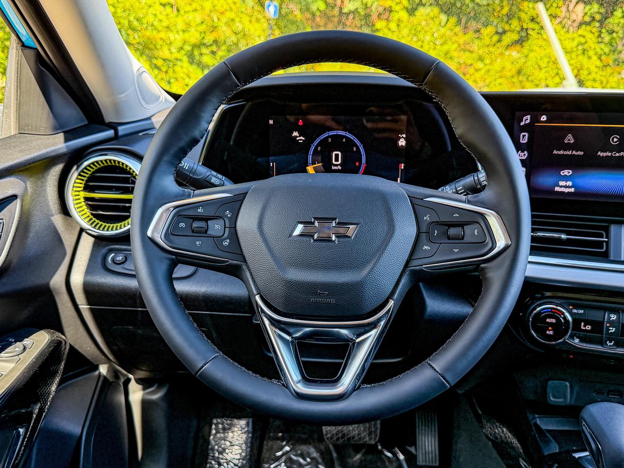 2026 Chevrolet Trax LT Photo