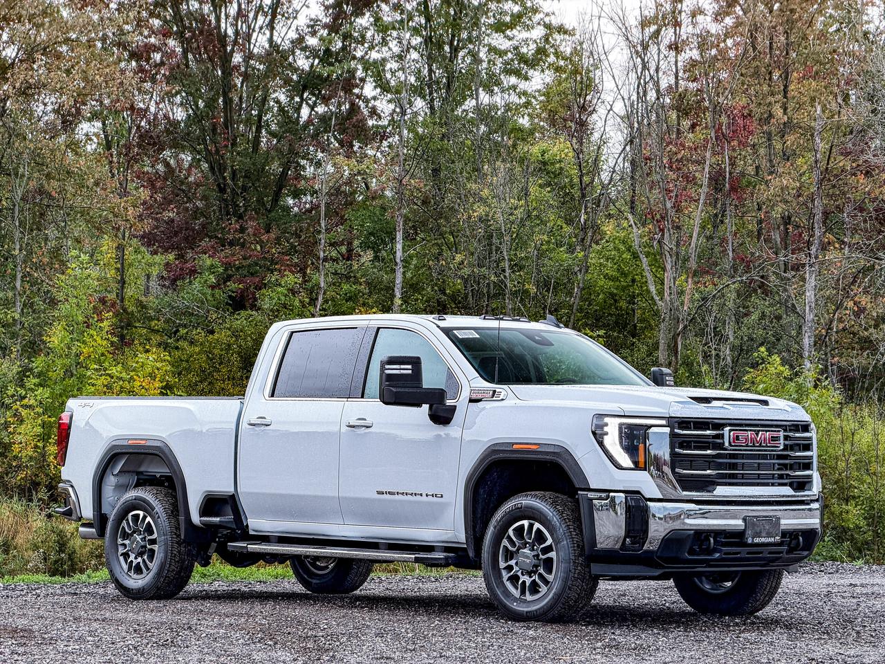 2026 GMC Sierra 3500HD SLE Photo2