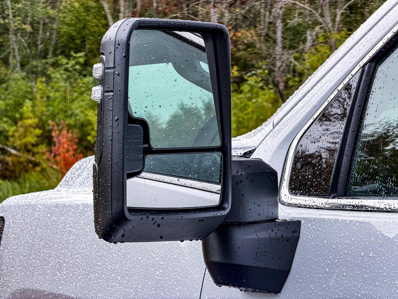 2026 GMC Sierra 3500HD SLE Photo