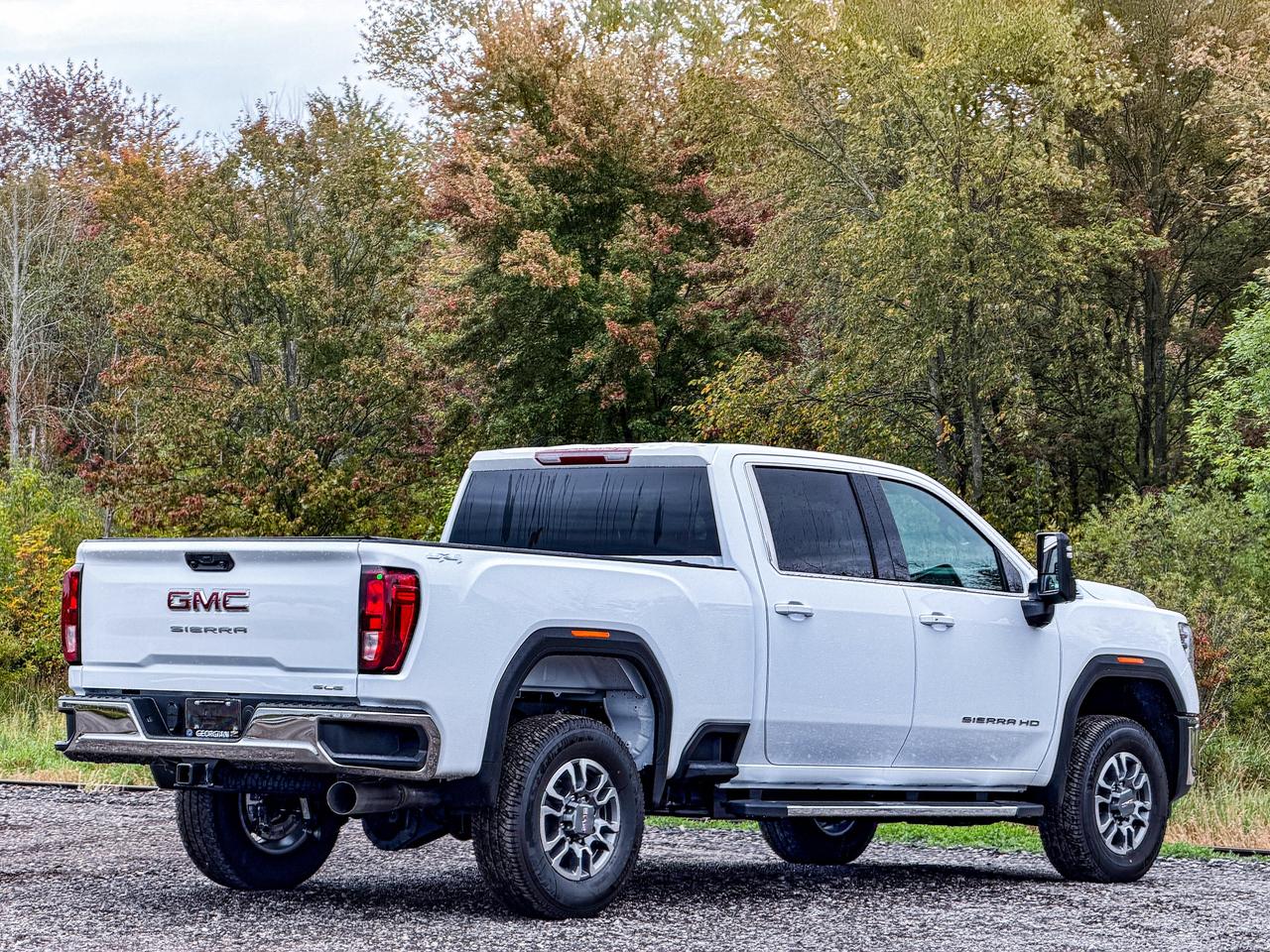 2026 GMC Sierra 3500HD SLE Photo