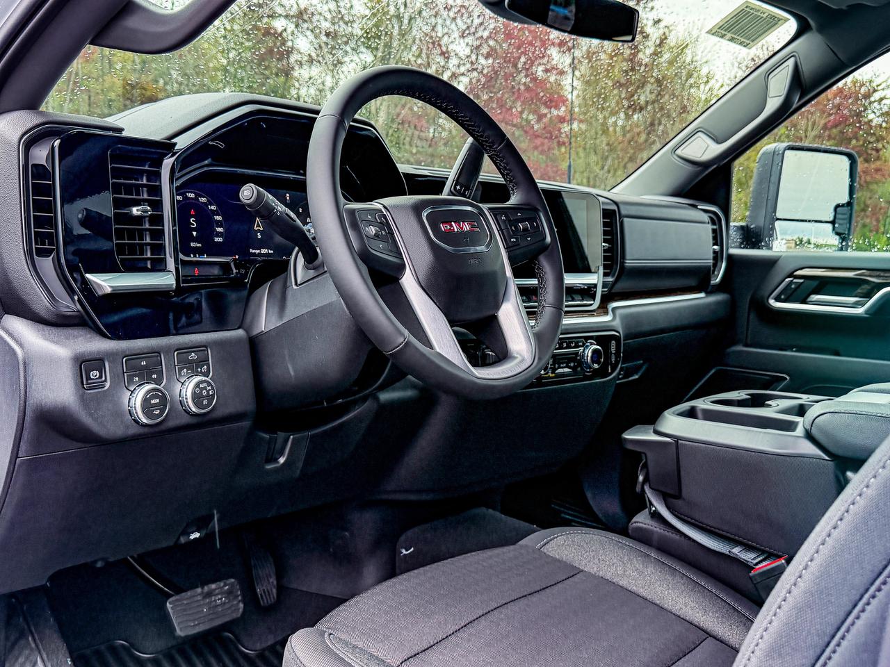 2026 GMC Sierra 3500HD SLE Photo