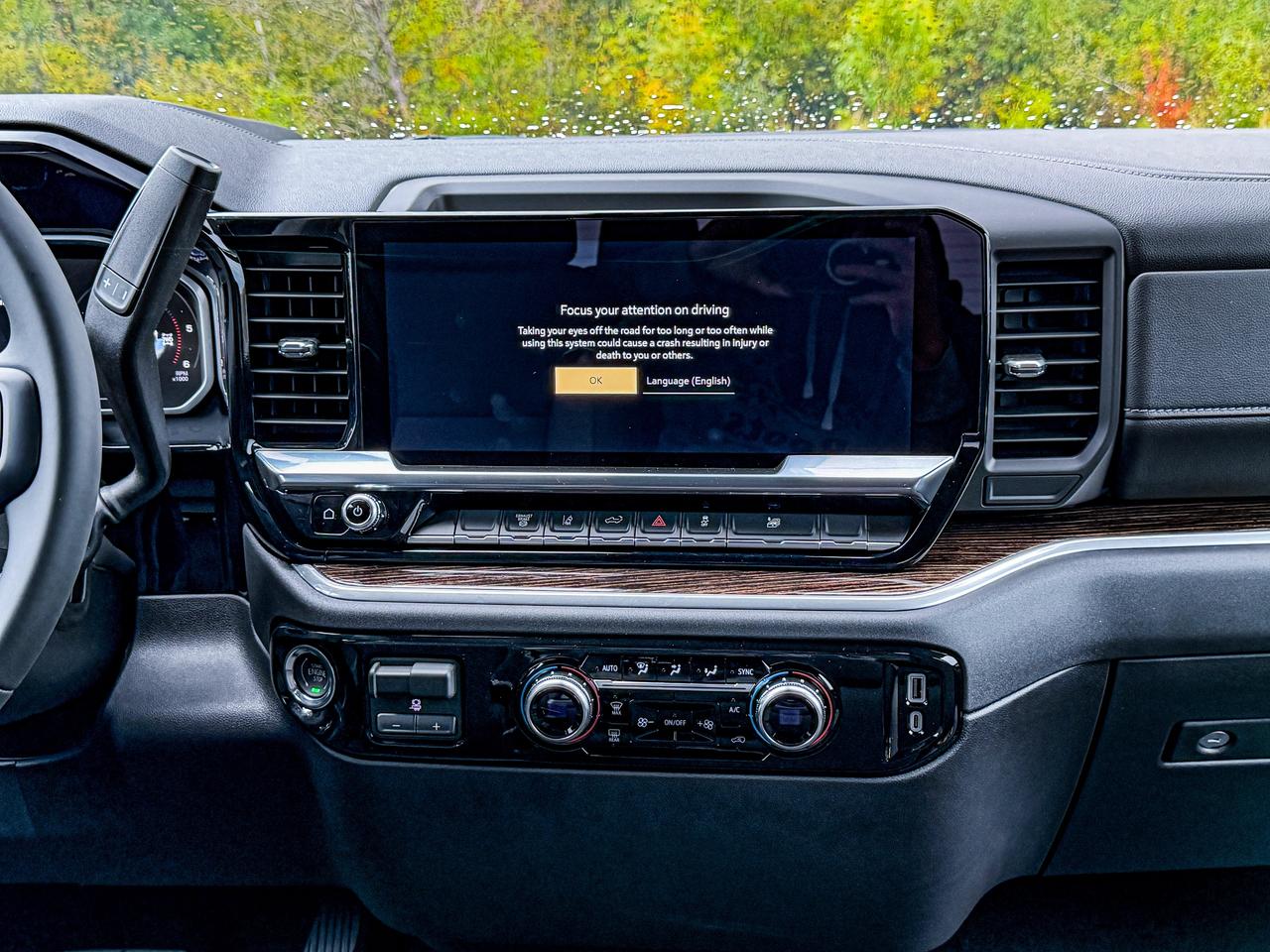 2026 GMC Sierra 3500HD SLE Photo