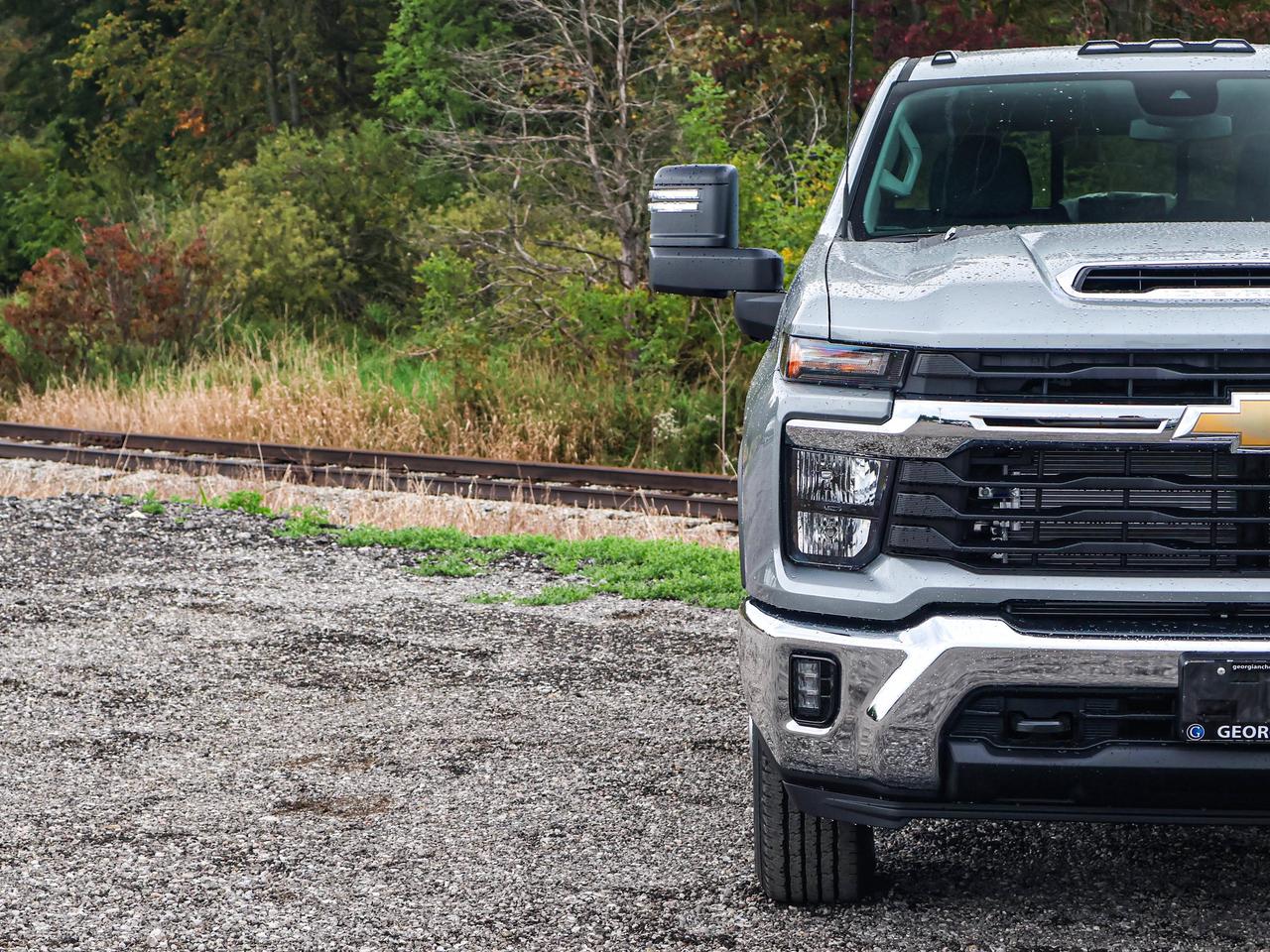 2026 Chevrolet SILVERADO 2500HD LT Photo4