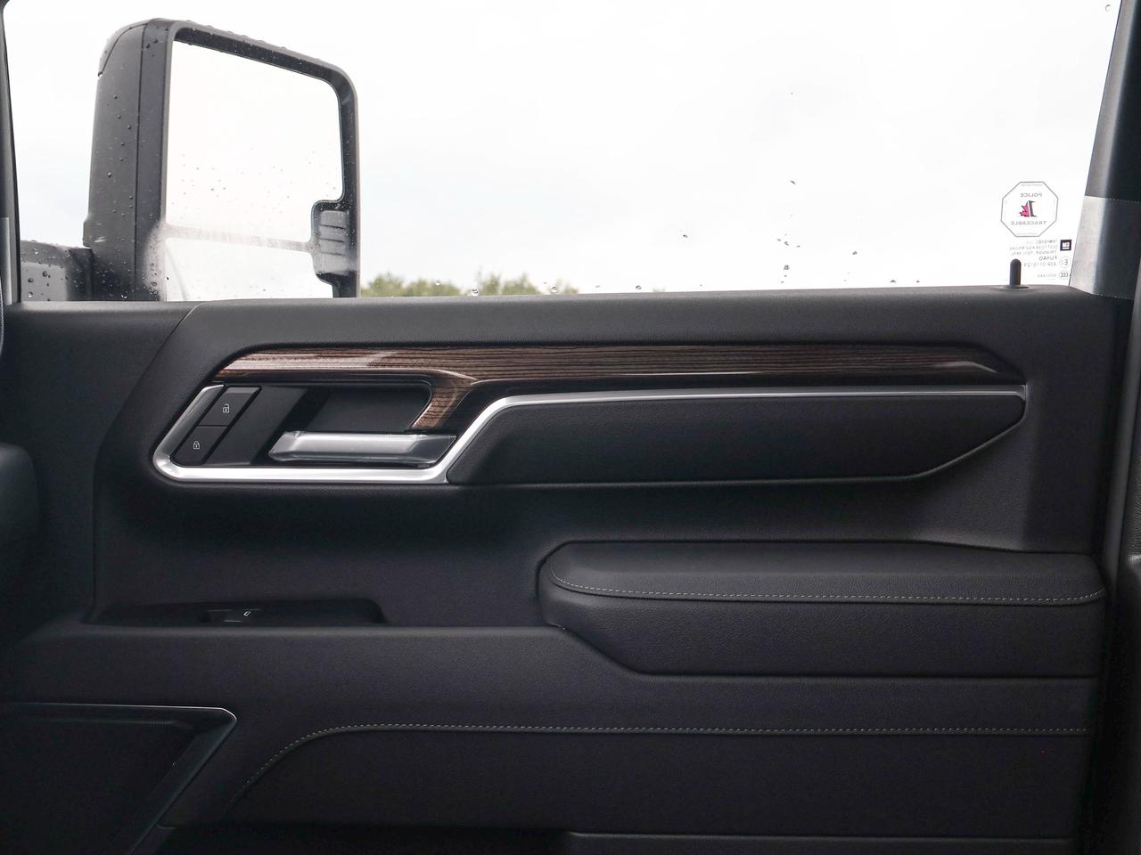 2026 Chevrolet SILVERADO 2500HD LT Photo