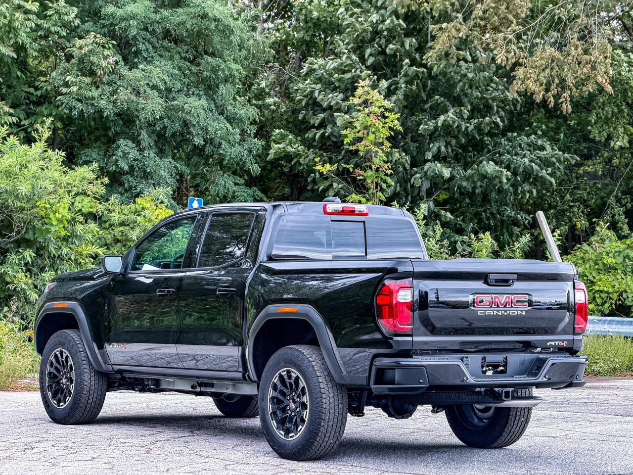2026 GMC Canyon AT4 Photo