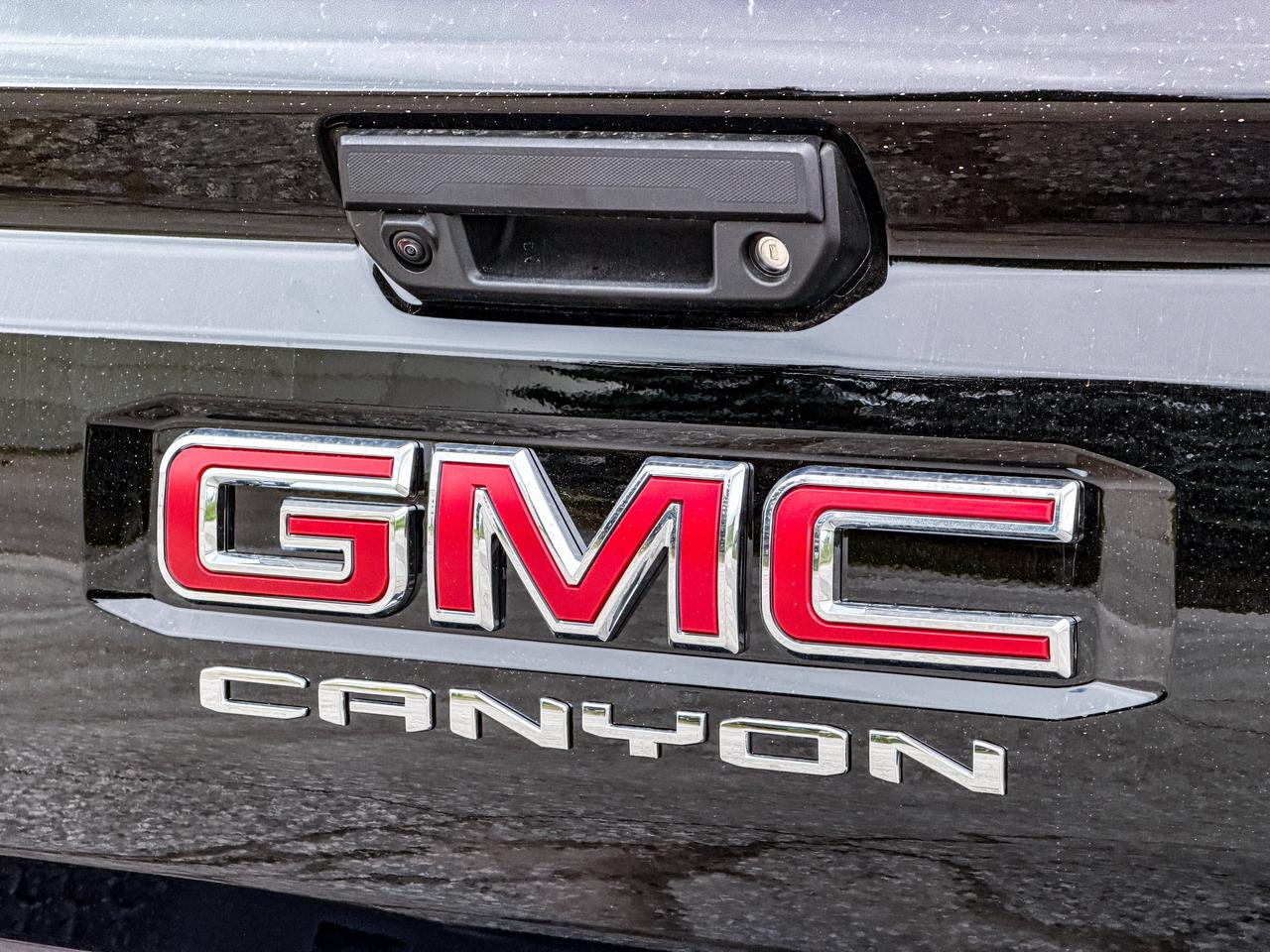 2026 GMC Canyon AT4 Photo
