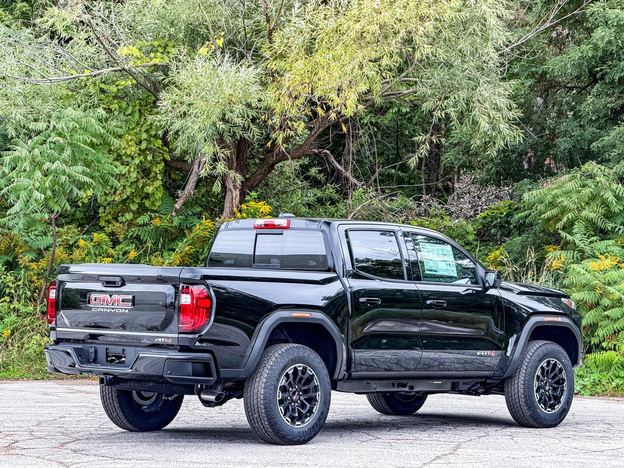 2026 GMC Canyon AT4 Photo