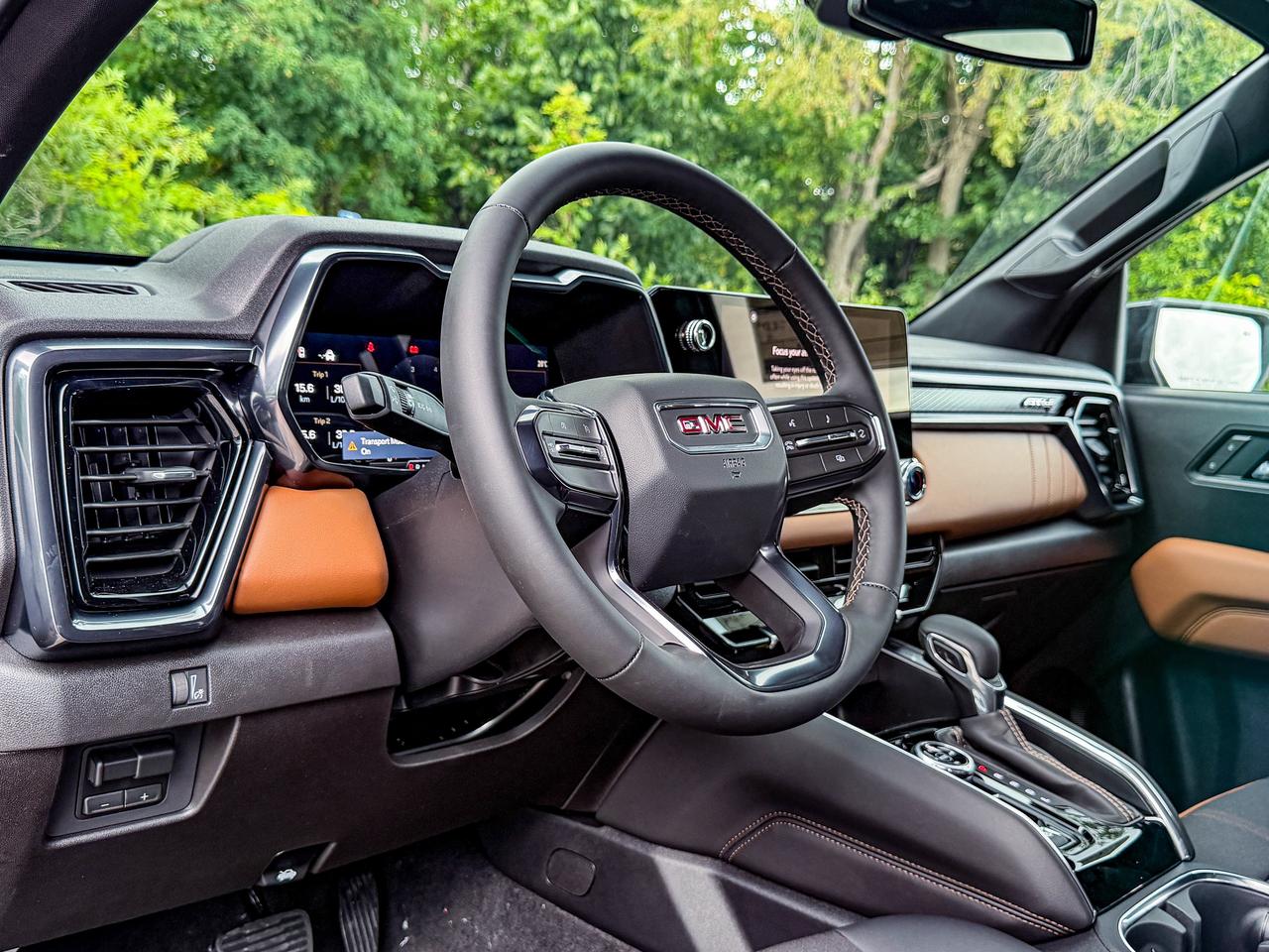 2026 GMC Canyon AT4 Photo