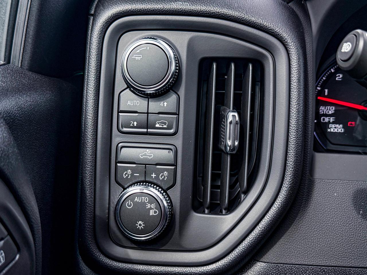 2026 GMC Sierra 1500 PRO Photo