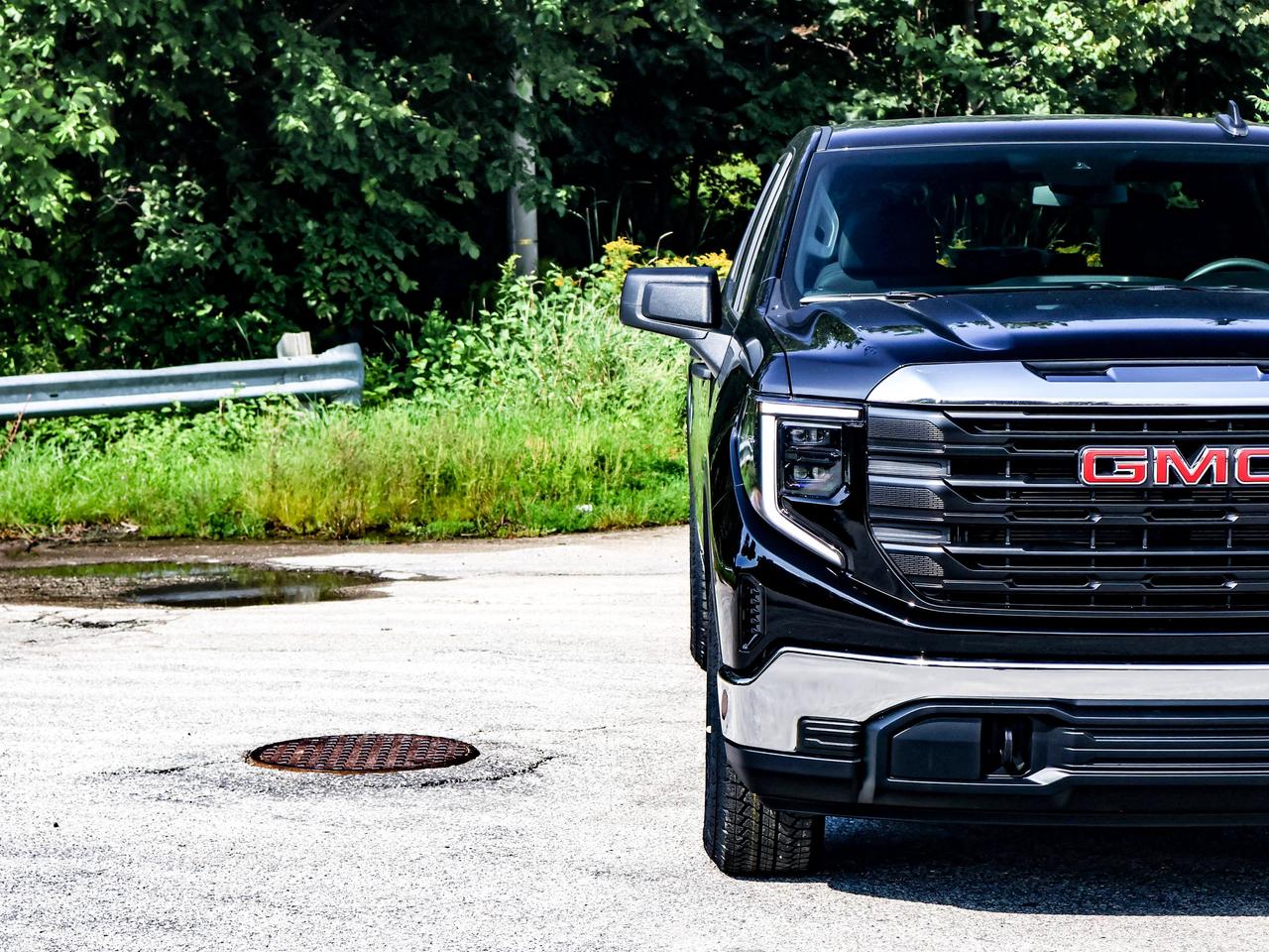 2026 GMC Sierra 1500 PRO Photo