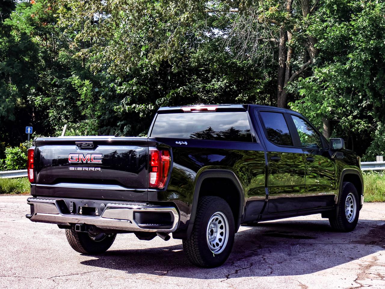2026 GMC Sierra 1500 PRO Photo