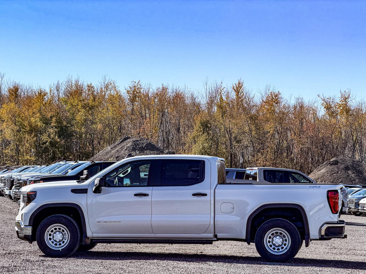 2026 GMC Sierra 1500 PRO Photo