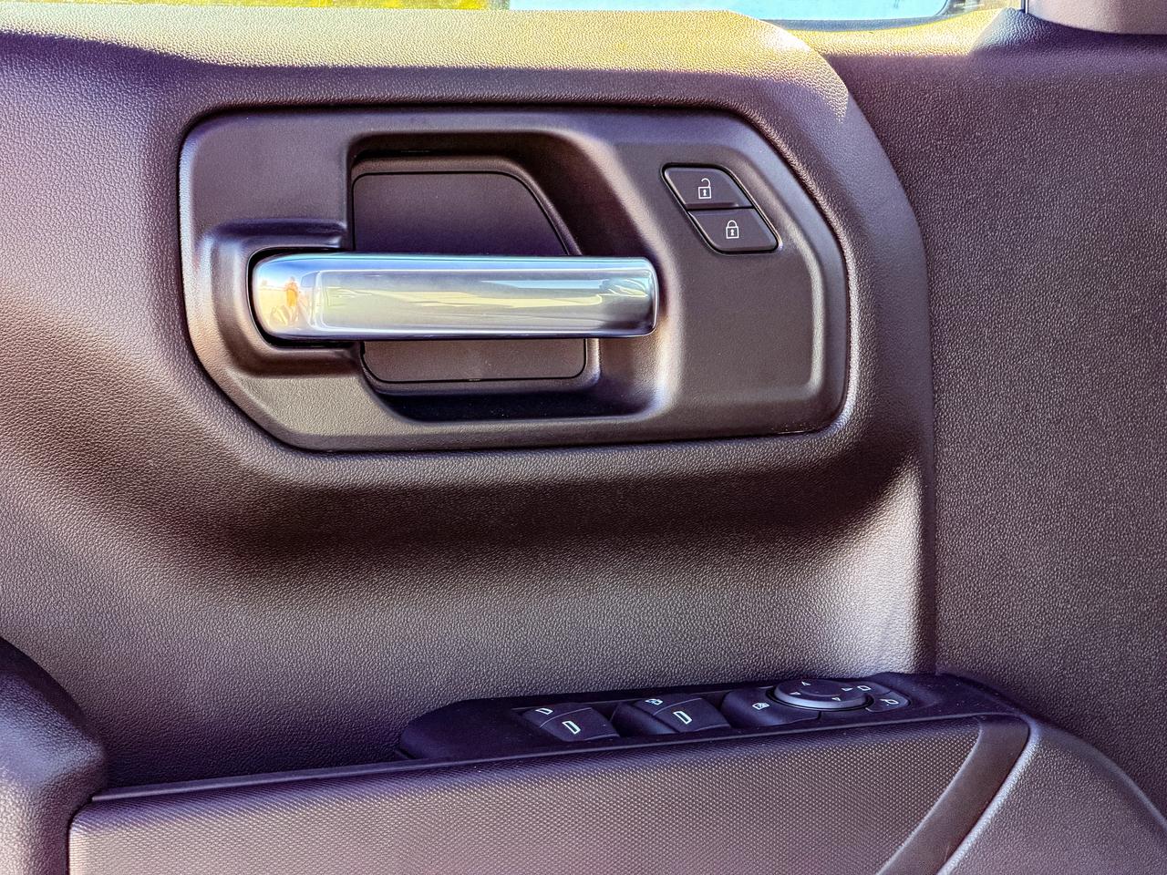 2026 GMC Sierra 1500 PRO Photo