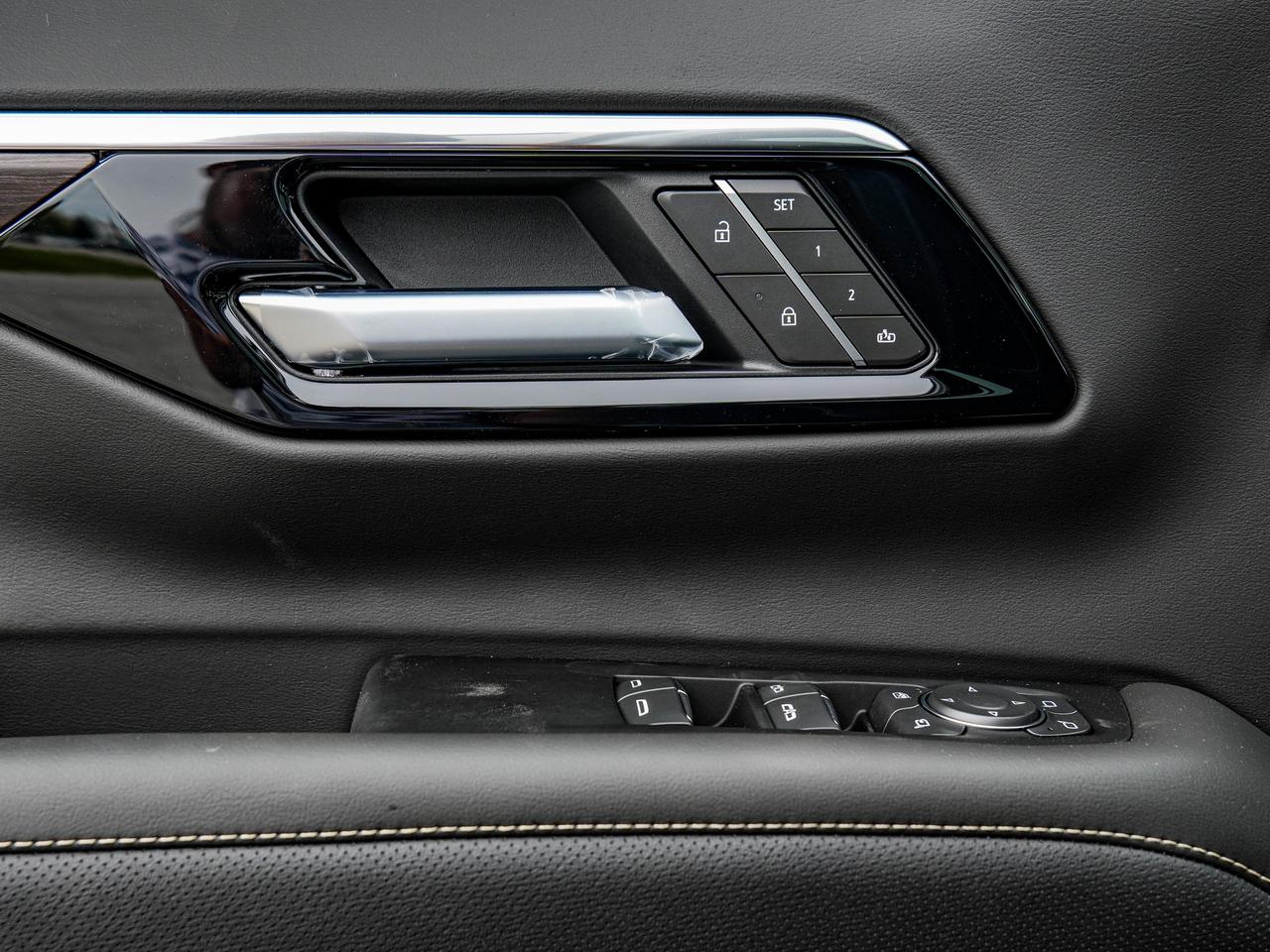 2026 Chevrolet Tahoe Premier Photo