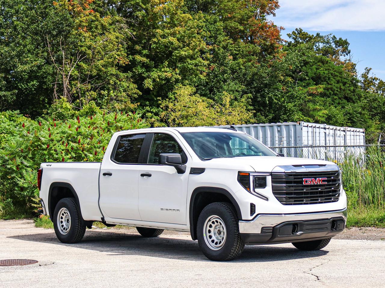 2026 GMC Sierra 1500 PRO Photo3