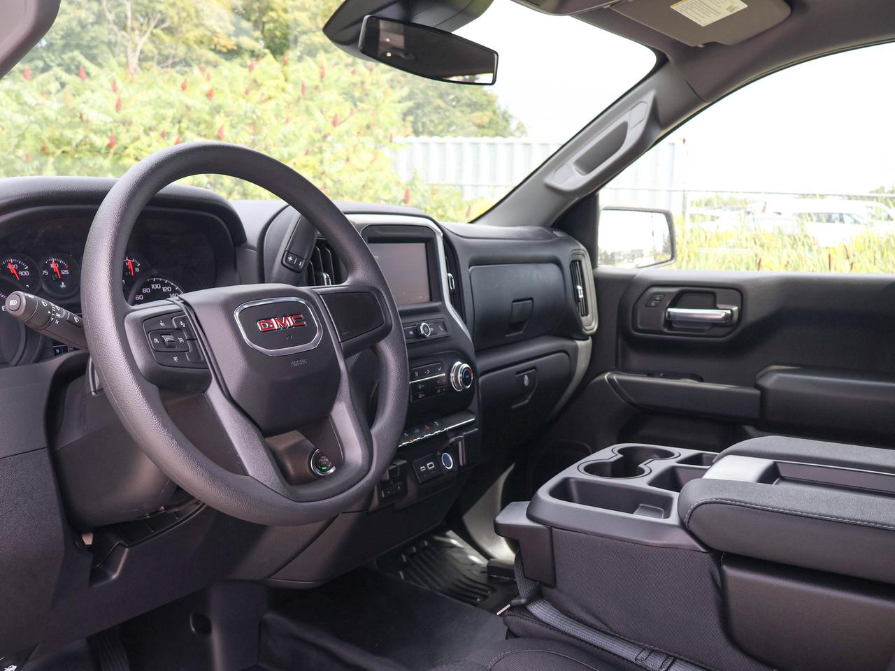 2026 GMC Sierra 1500 PRO Photo