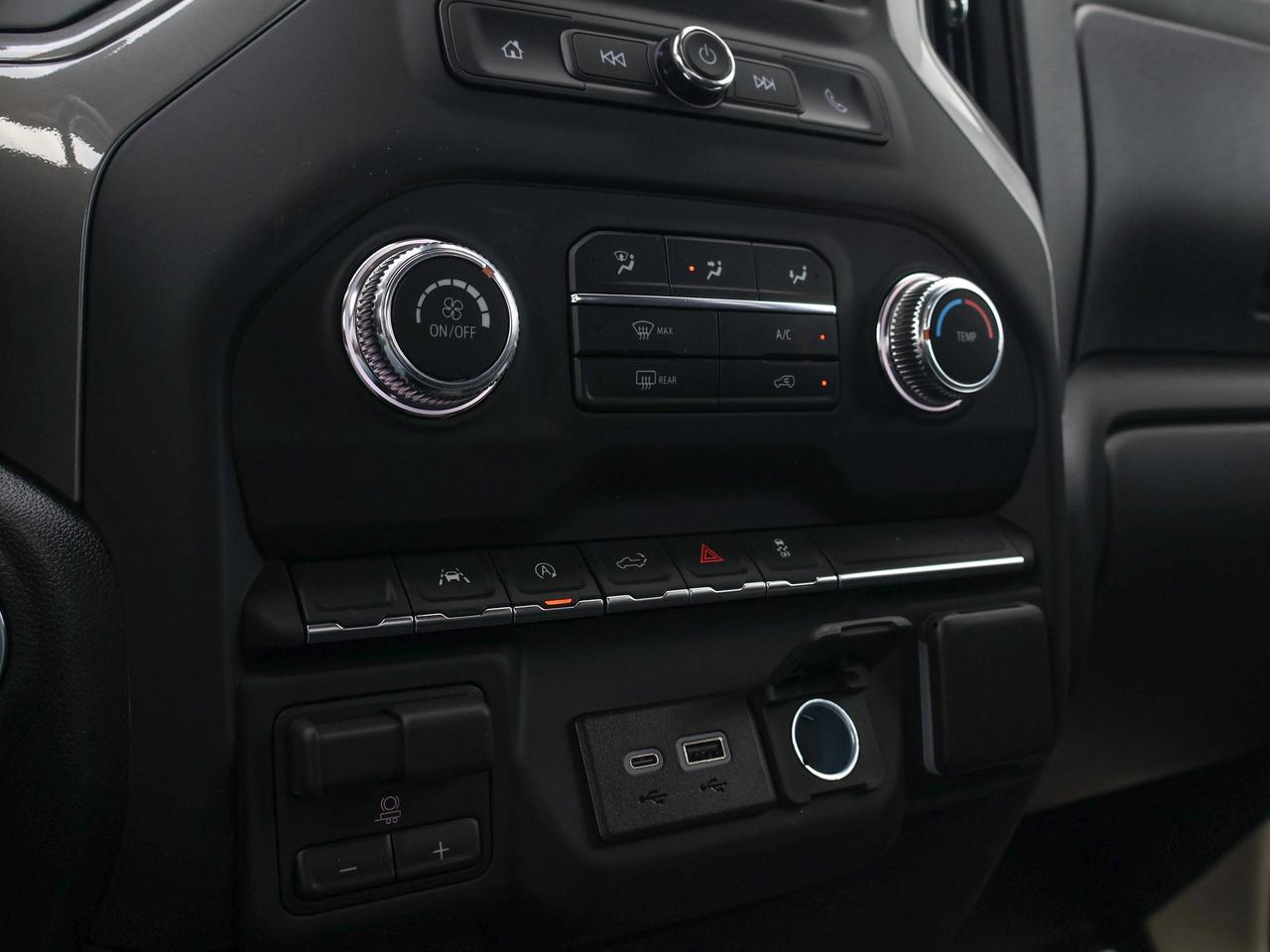 2026 GMC Sierra 1500 PRO Photo