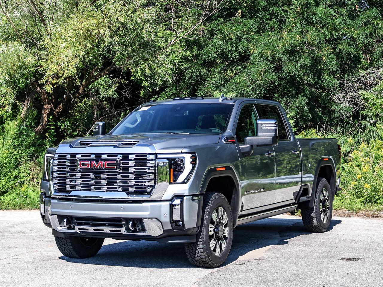 2026 GMC SIERRA 2500HD DENALI Photo