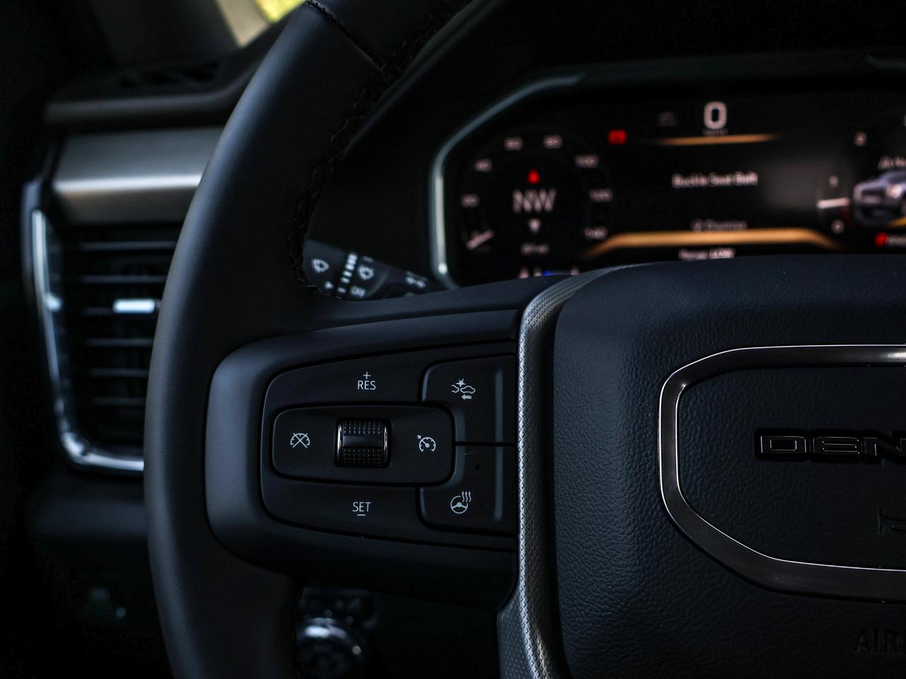 2026 GMC SIERRA 2500HD DENALI Photo