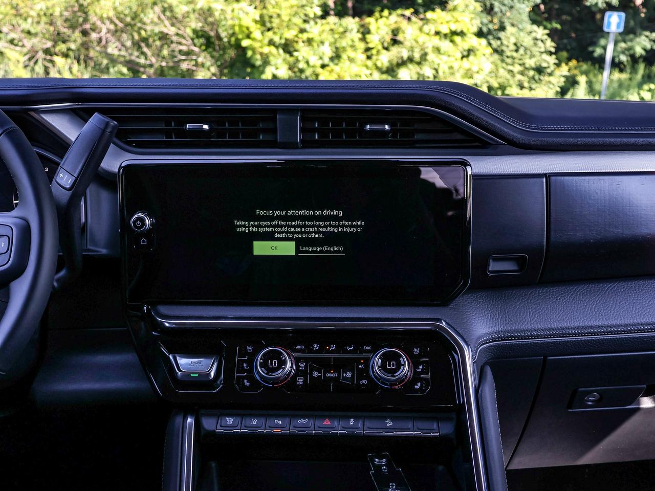 2026 GMC SIERRA 2500HD DENALI Photo