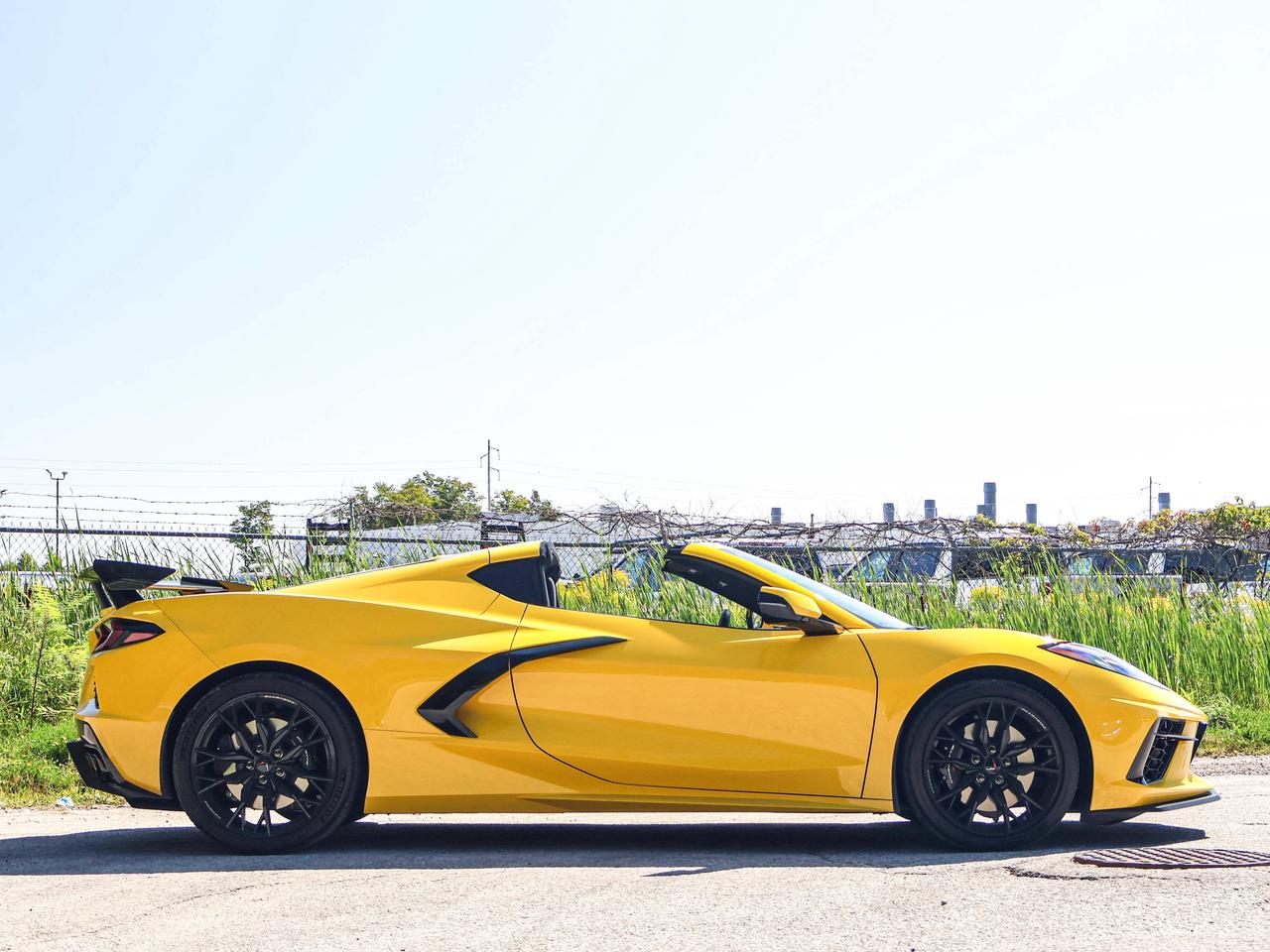 2025 Chevrolet Corvette 2LT Photo