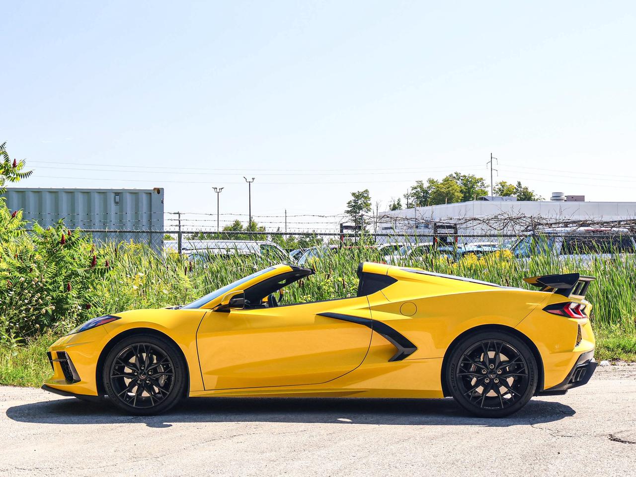 2025 Chevrolet Corvette 2LT Photo