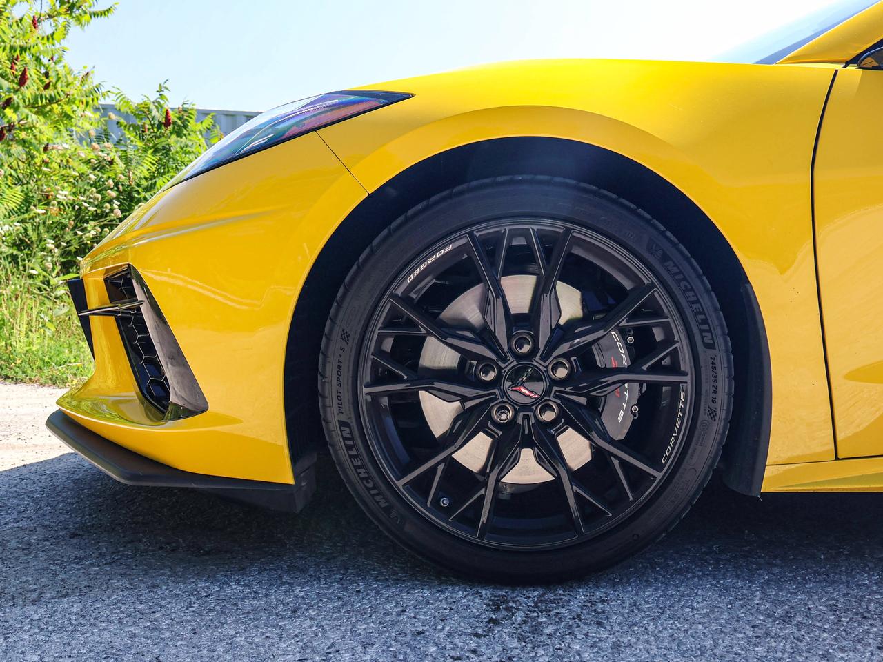 2025 Chevrolet Corvette 2LT Photo