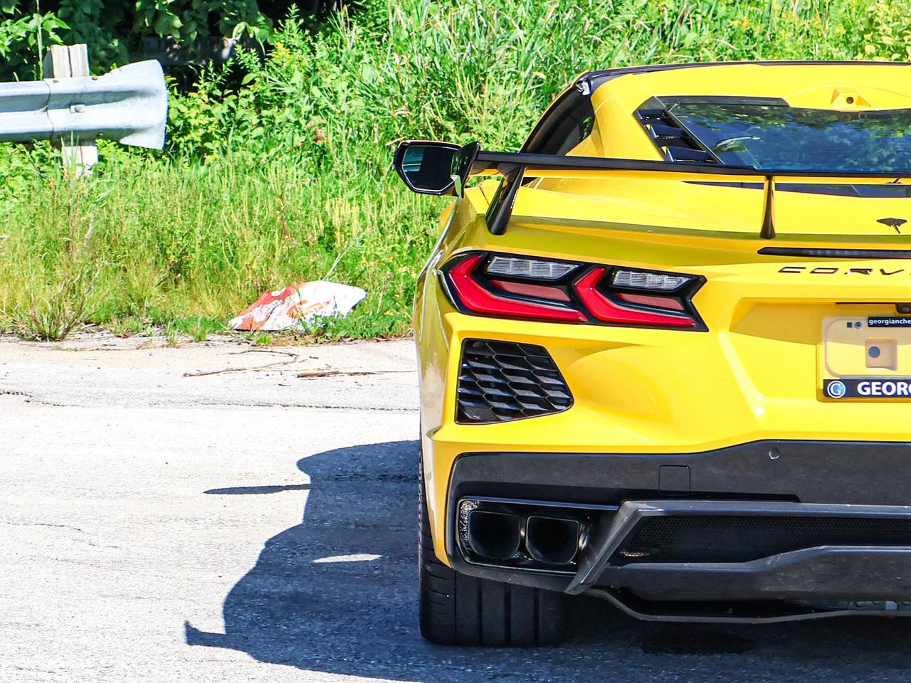 2025 Chevrolet Corvette 2LT Photo