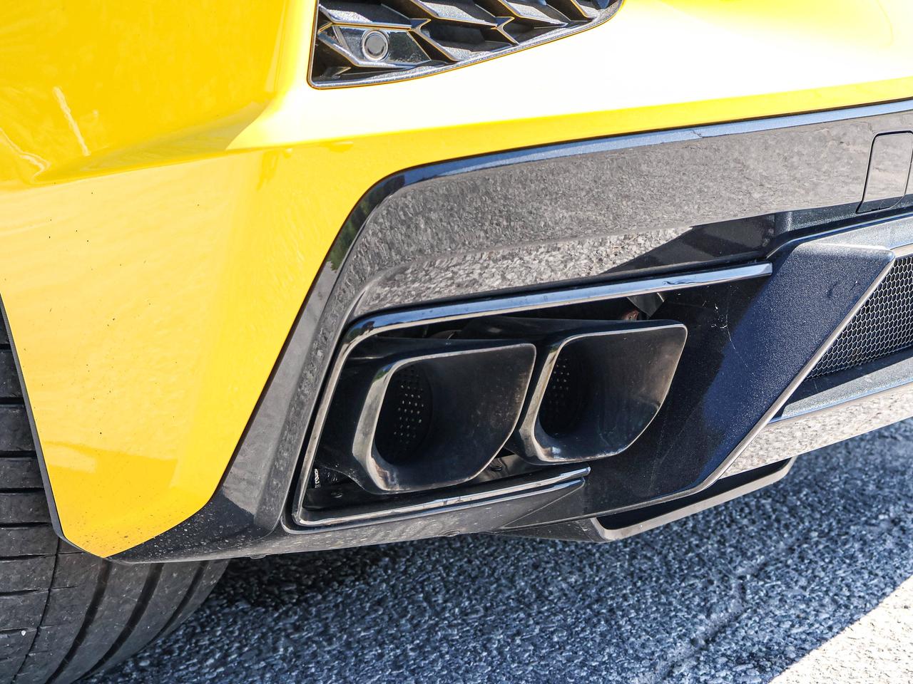 2025 Chevrolet Corvette 2LT Photo