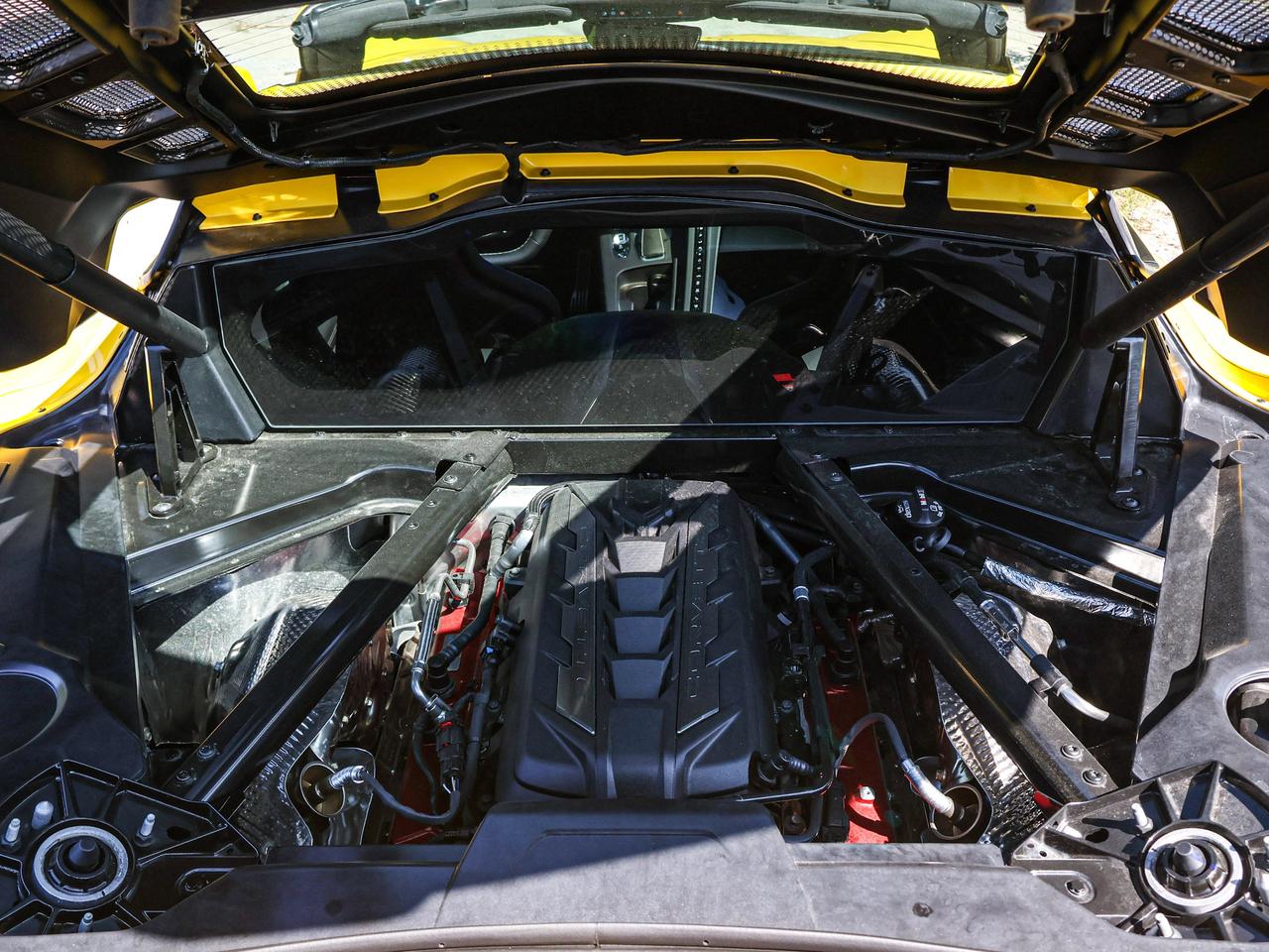 2025 Chevrolet Corvette 2LT Photo