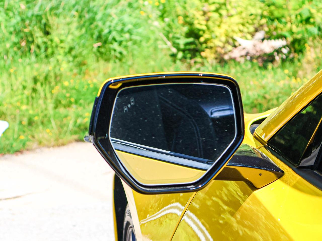 2025 Chevrolet Corvette 2LT Photo
