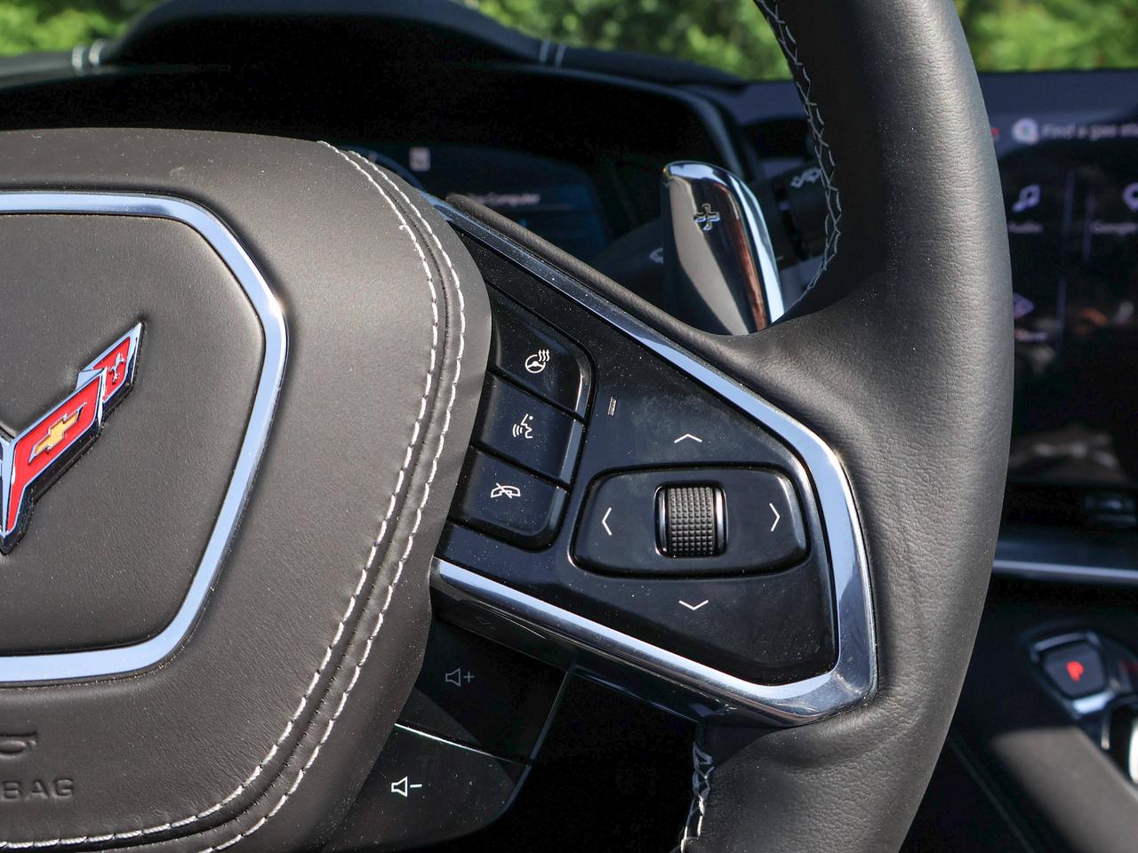 2025 Chevrolet Corvette 2LT Photo