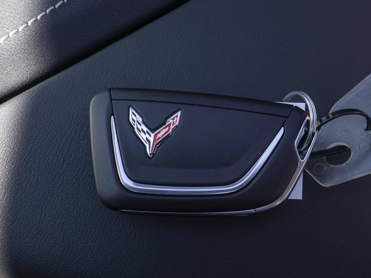 2025 Chevrolet Corvette 2LT Photo