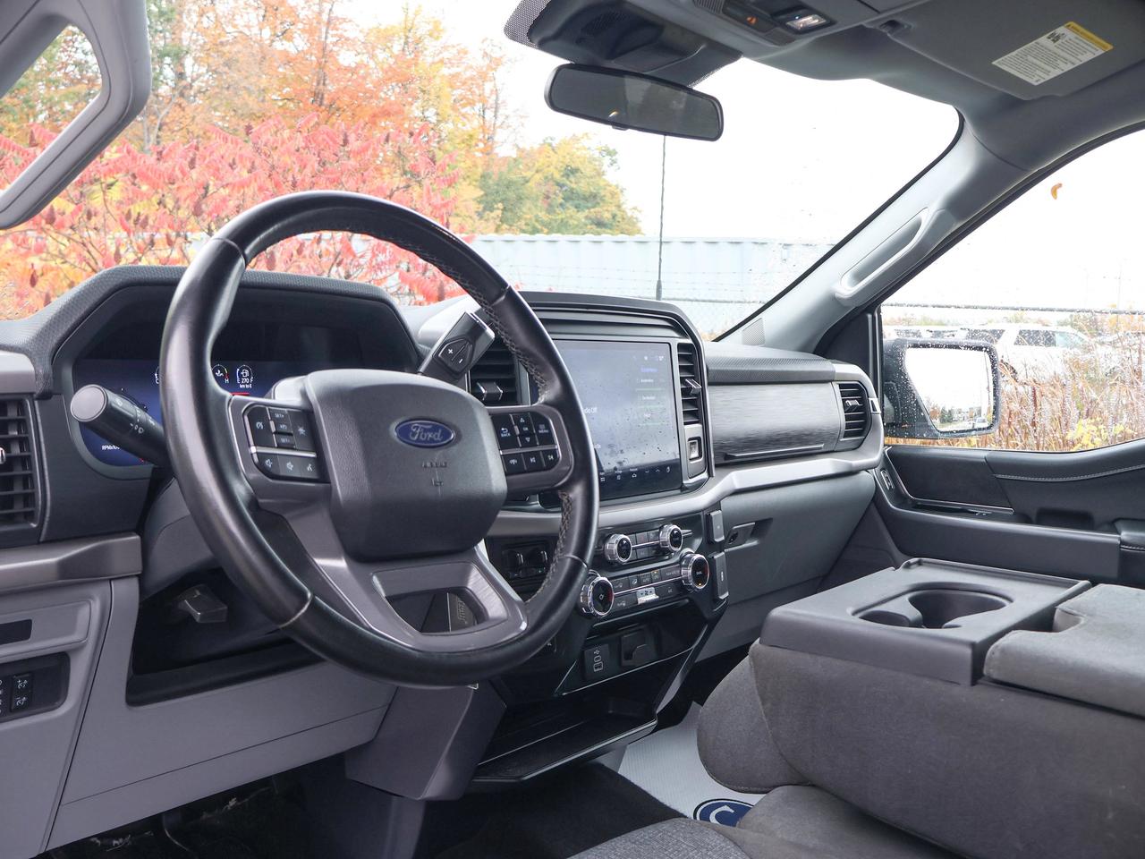 2025 Ford F-150 XLT Photo